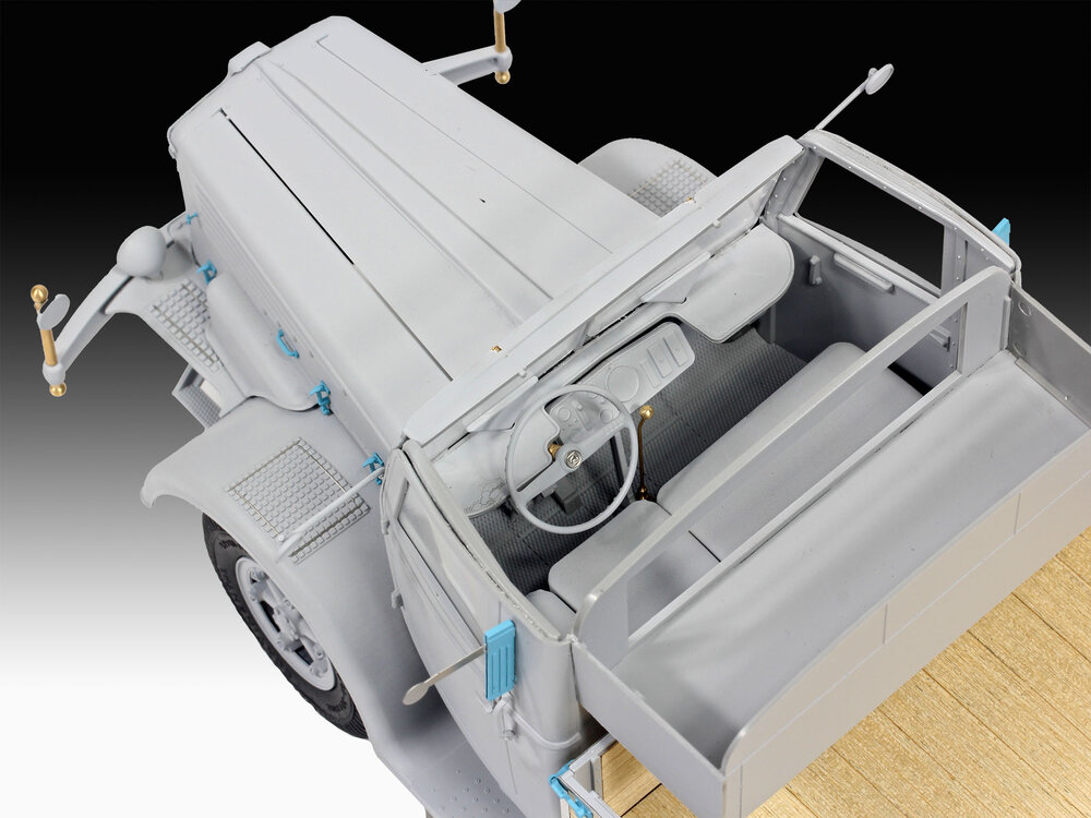 Büssing 8000 S 13 mit Trailer "Platinum Edition"