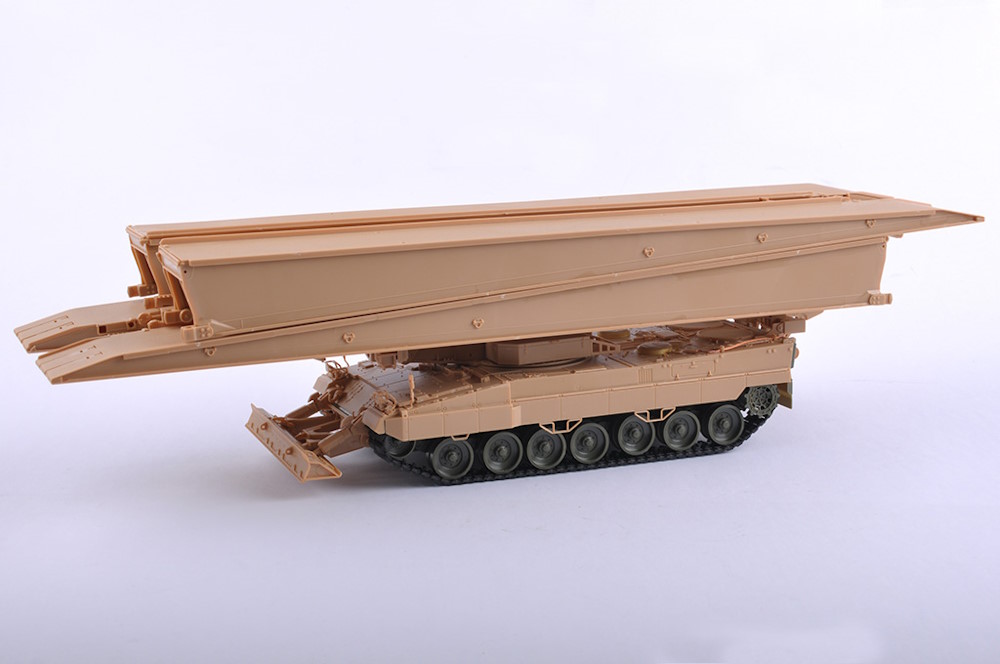 German Iguana PSB-2-28(m) - Brückenlegepanzer