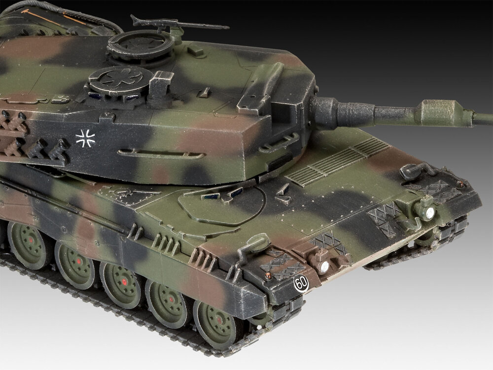 SLT 50-3 "Elefant" + Leopard 2A4