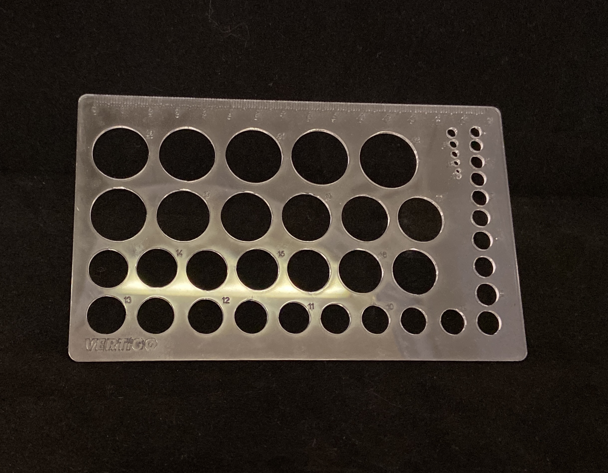 Lackierschablone für Räder - Spray template to wheels Lackierschablone für Räder - Spray template to wheels